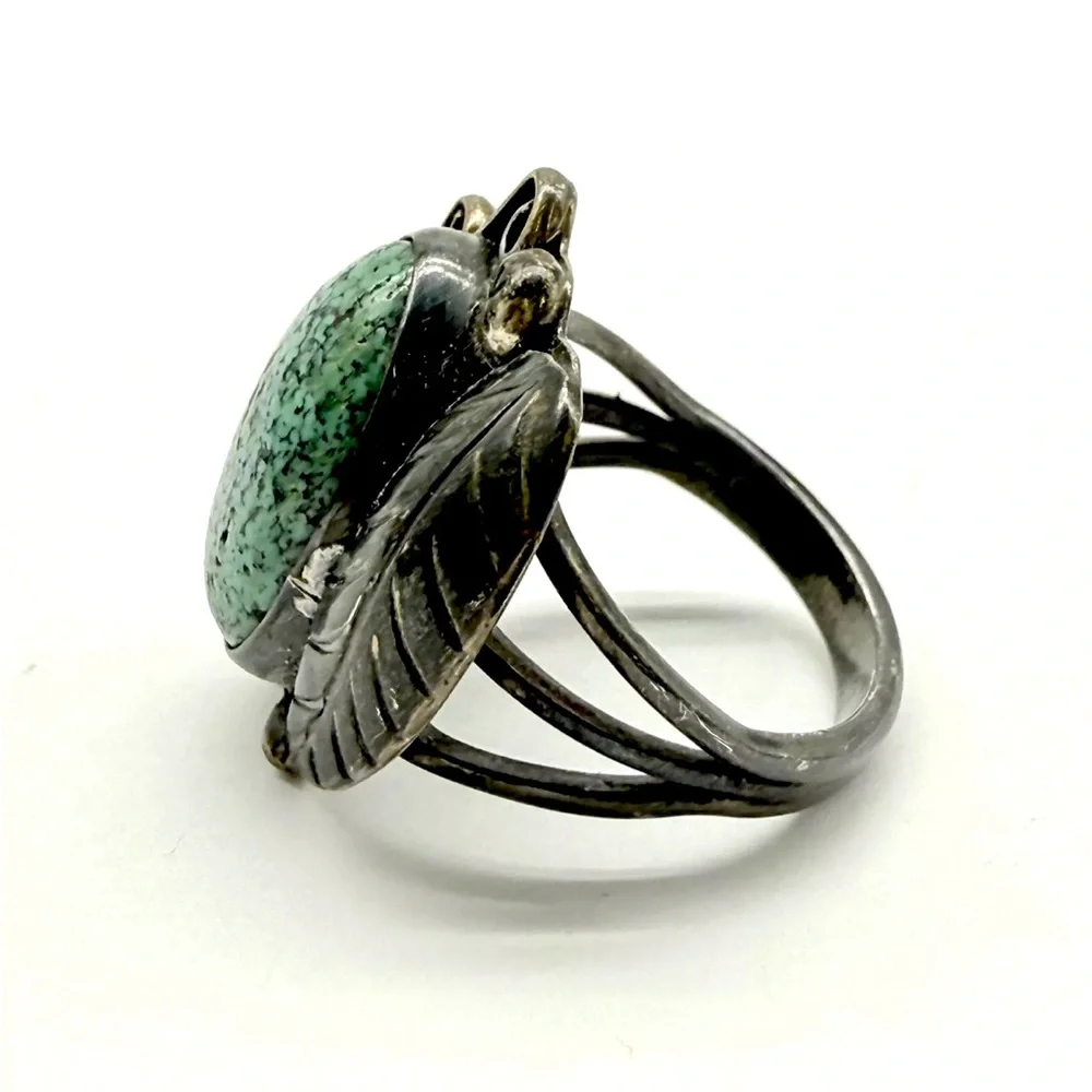 Navajo, Old Pawn “Number 8” Turquoise Sterling Silver Ring - Picture 6 of 10